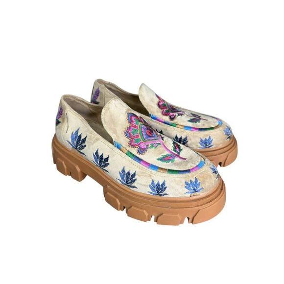 Farm Rio Embroidered Velvet Platform Loafers Beige US 8 Tropical Floral Chic - Picture 6 of 13